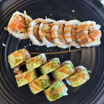Yoshi Sushi - 911 Roll (bottom), Hero Roll w/ fresh salmon (top) - Sushi Bars Near Me - Palmdale, California