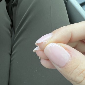 Le's Nail and Spa - Nail Salons Near Me - Des Plaines, Illinois