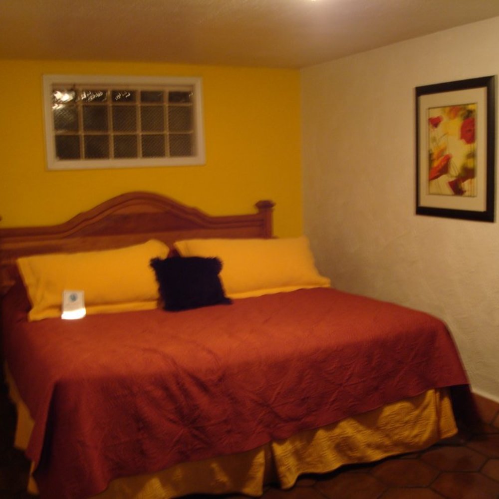 Austin Motel - King Size Bed! - Hotels Near Me - Austin, Texas Austin Motel - King Size Bed! - Hotels Near Me - Austin, Texas