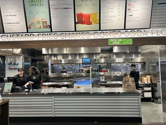 Shake Shack Cherry Creek by null