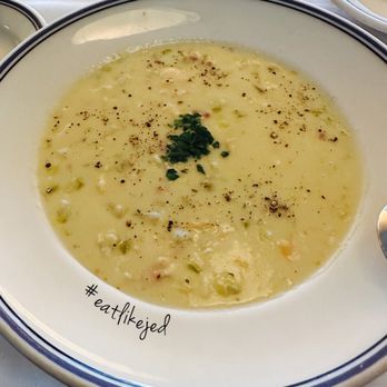 Harbor House - Bowl of Clam Chowder - Seafood Near Me - Milwaukee, Wisconsin