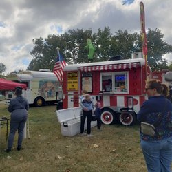 Freda's Food Truck Trailer - Food truck fun! #ReviewsByRL