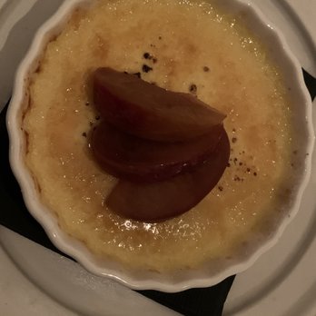 1921 Mount Dora - Beautiful creme brûlée tasted of lavender - Cocktail Bars Near Me - Mount Dora, Florida