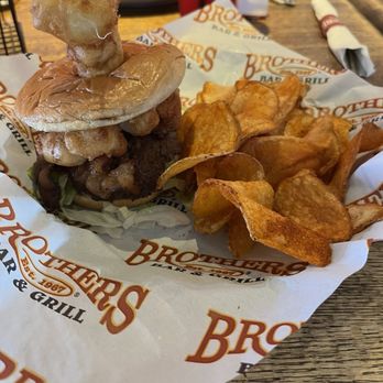 Brothers Bar & Grill - Cheese curd burger and chips - Sports Bars Near Me - South Bend, Indiana