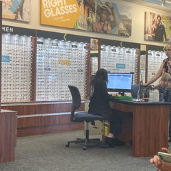Eyemart Express