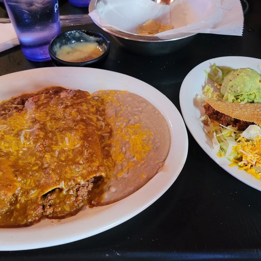 Chelino's Mexican Restaurant - Chileno's Special Mex all beef... - Mexican Near Me - Yukon, Oklahoma Chelino's Mexican Restaurant - Chileno's Special Mex all beef... - Mexican Near Me - Yukon, Oklahoma