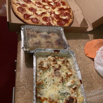 Pizza Station 826 - Large ny w extra mozzarella . Rolls and baked chicken pasta - Pizza Near Me - Hialeah, Florida Pizza Station 826 - Large ny w extra mozzarella . Rolls and baked chicken pasta - Pizza Near Me - Hialeah, Florida