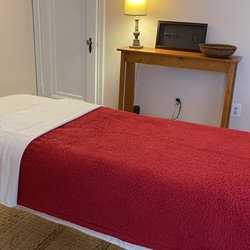 East End Massage - Massage studio