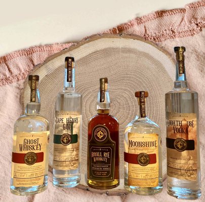 Deep Creek Distilling by null