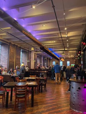 Northern Row Brewery, Distillery & Taproom by null