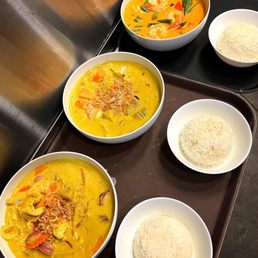 Yellow Curry Yellow Curry