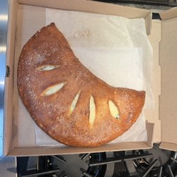 Ray's Pizza - Huge calzone