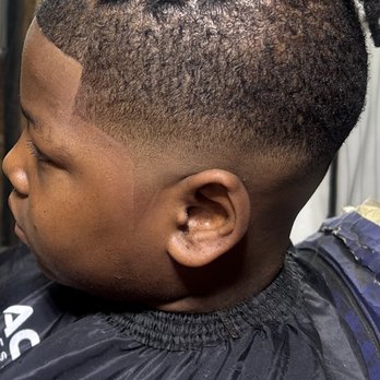 Barber Shck - Bald fade + line up - Barbers Near Me - Battle Creek, Michigan Barber Shck - Bald fade + line up - Barbers Near Me - Battle Creek, Michigan