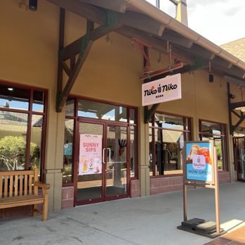 Niko Niko Boba - Outside - Bubble Tea Near Me - Castle Rock, Colorado