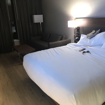 AC Hotel Pittsburgh Downtown - Hotels Near Me - Pittsburgh, Pennsylvania