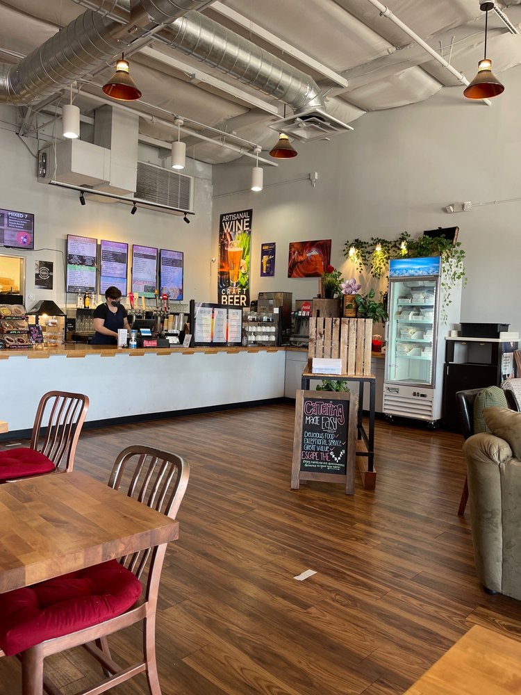 Squarz Bakery & Cafe