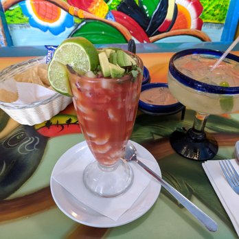 Mariscos La Playa - Mexican Near Me - Santa Fe, New Mexico