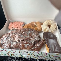 Golden Donuts - Donuts