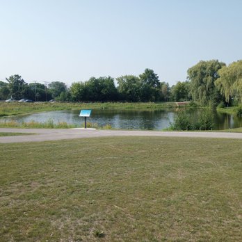 Risinger Park - Stocked Catch & Release Fishing Pond (Aug 2025) - Playgrounds Near Me - Buffalo Grove, Illinois Risinger Park - Stocked Catch & Release Fishing Pond (Aug 2025) - Playgrounds Near Me - Buffalo Grove, Illinois