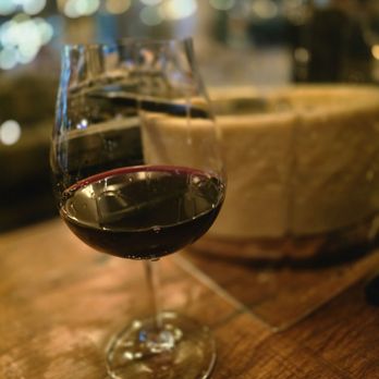 UOVO | Pasadena - Wine - Italian Near Me - Pasadena, California