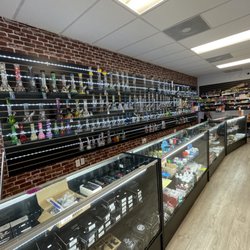 805 Smoke Shop and Tattoo Supplies - 805 Smoke Shop and Tattoo Supplies

4768 Clairemont Mesa Blvd

San Diego, CA 92117
