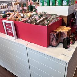 Bath & Body Works