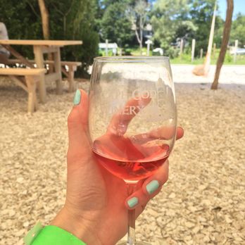 Cape Cod Winery - Rosé (mermaid water) tasting - Wineries Near Me - Falmouth, Massachusetts Cape Cod Winery - Rosé (mermaid water) tasting - Wineries Near Me - Falmouth, Massachusetts