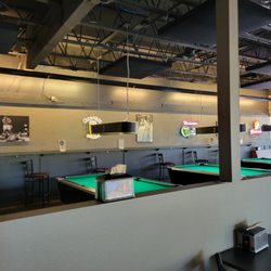 Ringo's Bar And Grill - Interior