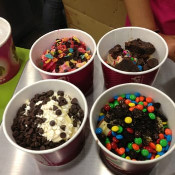 Menchie's Frozen Yogurt - Have a little yogurt with my toppings - Ice Cream & Frozen Yogurt Near Me - Burbank, California Menchie's Frozen Yogurt - Have a little yogurt with my toppings - Ice Cream & Frozen Yogurt Near Me - Burbank, California