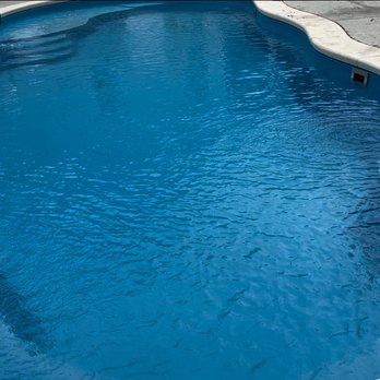 APG Pools - Clean fiberglass pool - Pool Cleaners Near Me