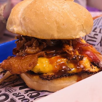 Big Daddy J's 5 Great Things - Bars Near Me - Cocoa Beach, Florida