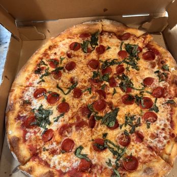 Joe's Pizza - 14 Mikes Hot Honey - Pizza Near Me - Ocoee, Florida