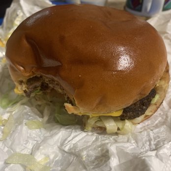 Kona Grill - Omaha - KG Cheeseburger. Massive and delicious! - New American Near Me - Omaha, Nebraska Kona Grill - Omaha - KG Cheeseburger. Massive and delicious! - New American Near Me - Omaha, Nebraska