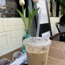 Cafe Tati - Iced Americano