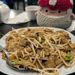 H Bistro - Beef chow fun :D