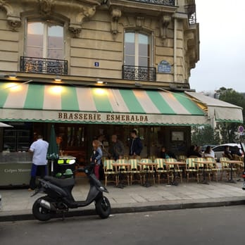 Esméralda - Cafes Near Me - Paris, 75