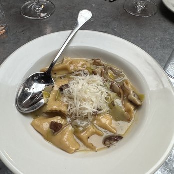 Gjelina - Agnolotti - New American Near Me - Venice, California Gjelina - Agnolotti - New American Near Me - Venice, California