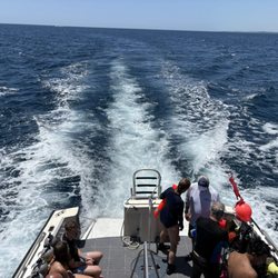 Black Flag Charters - Headed on from Breakers Reef