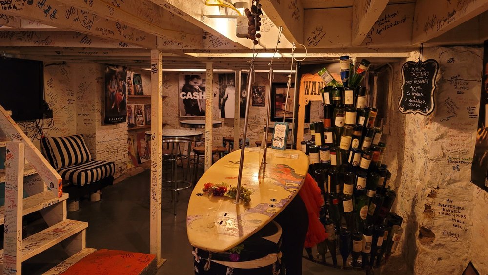 OLD JAIL INN & DRUNK TANK WINERY 125 Photos & 26 Reviews 127 S