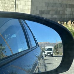 Sierra Canyon School - Clear towards Porter Ranch, no sign of Hurst Fire IG: @ammysalamii