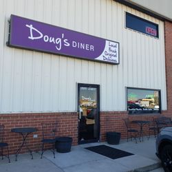 Doug's Diner - Front of the restaurant