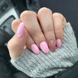 Gel polish on a new full set of acrylics.
