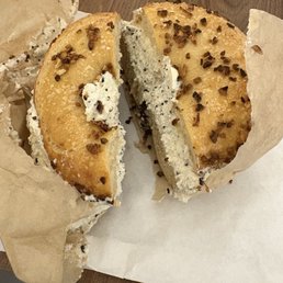 Garlic bagel with Vegan everything schmear.