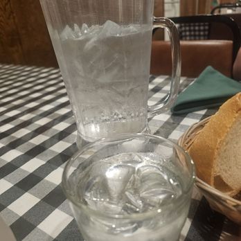 Wool Growers Restaurant - Water - Basque Near Me - Bakersfield, California Wool Growers Restaurant - Water - Basque Near Me - Bakersfield, California