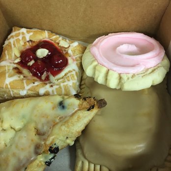 The Boyer Bakery - Cherry pastry Cranberry orange scone Swirl cookie Brown sugar poptart - Bakeries Near Me - Surprise, Arizona The Boyer Bakery - Cherry pastry Cranberry orange scone Swirl cookie Brown sugar poptart - Bakeries Near Me - Surprise, Arizona