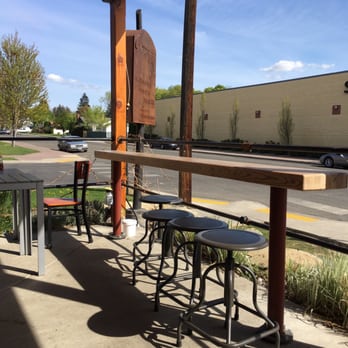 Cornerstone Pie - Pizza Near Me - Ellensburg, Washington Cornerstone Pie - Pizza Near Me - Ellensburg, Washington