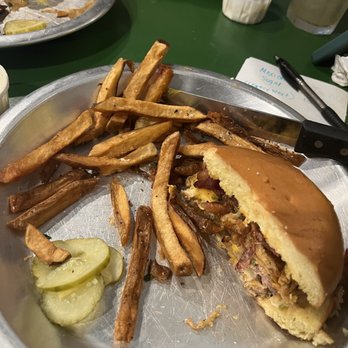 Rodeo Goat - Bodacious burger (half is gone lol) - Burgers Near Me - Dallas, Texas