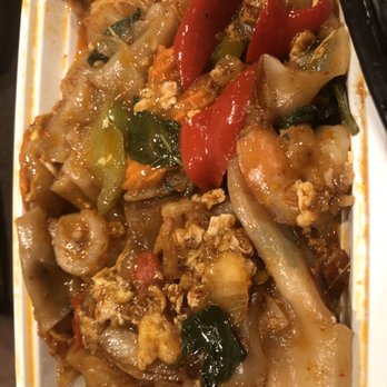 Kin'd - Drunken Noodle - Thai Near Me - Fresh Meadows, New York
