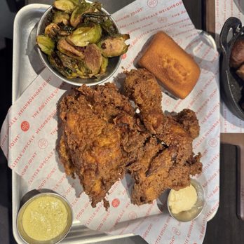 Red Door Woodfired Grill - Jalapeño fried chicken - American Near Me - Omaha, Nebraska