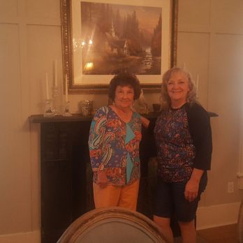 The Caroline House - Bed & Breakfast Near Me - Montgomery, Texas The Caroline House - Bed & Breakfast Near Me - Montgomery, Texas